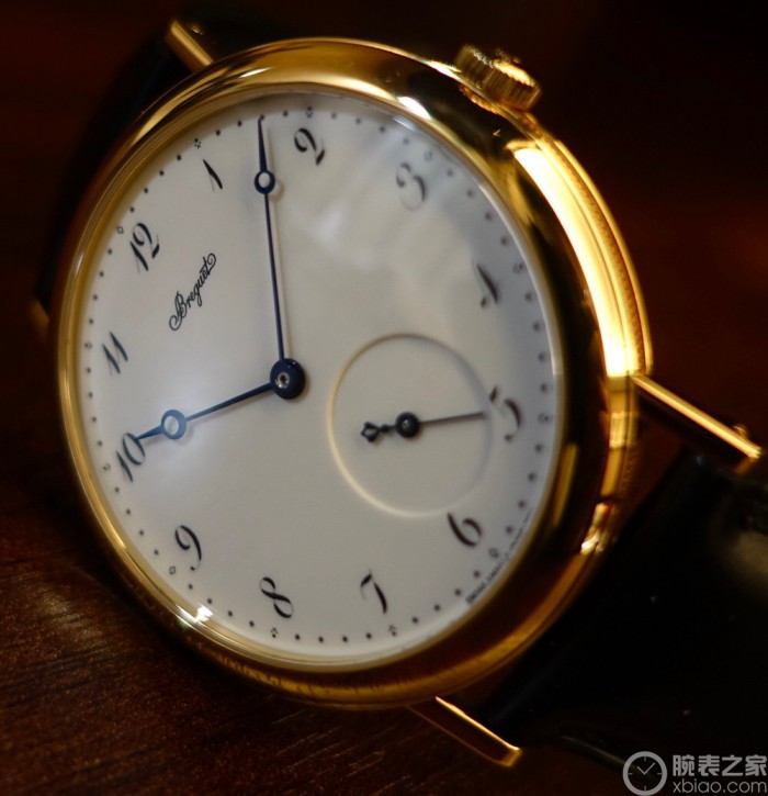 最新知識腕表里有灰塵怎么清理,腕表里有灰塵如何清理？