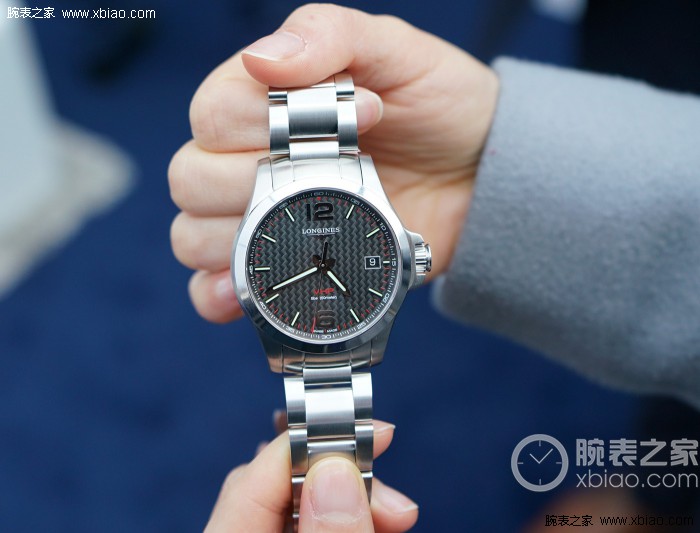 “超時(shí)英”榮耀回歸！浪琴發(fā)布年誤差5秒全新康卡斯萬年歷